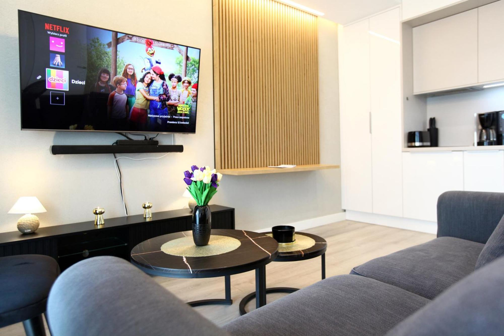 Sunny Haven Wave Sea View Apartment